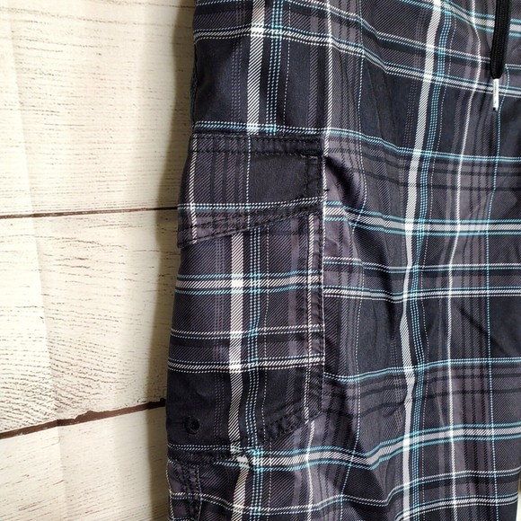O'Neill Swim Trunks Mens 32 Black Board Shorts Surfing Beach Plaid Casual Adults - Picture 4 of 9